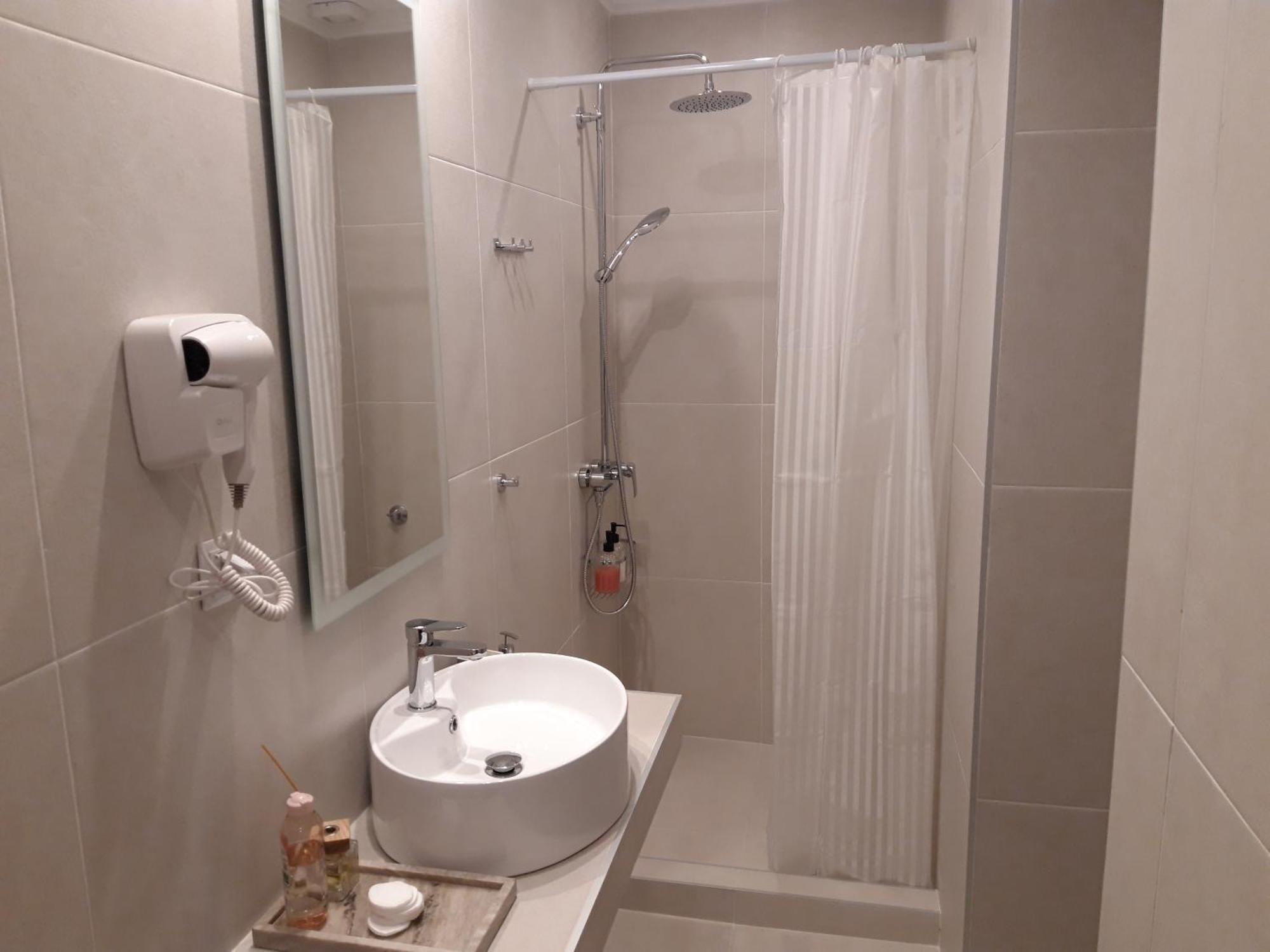 Appartamento Kastoria Book House With Yard Esterno foto