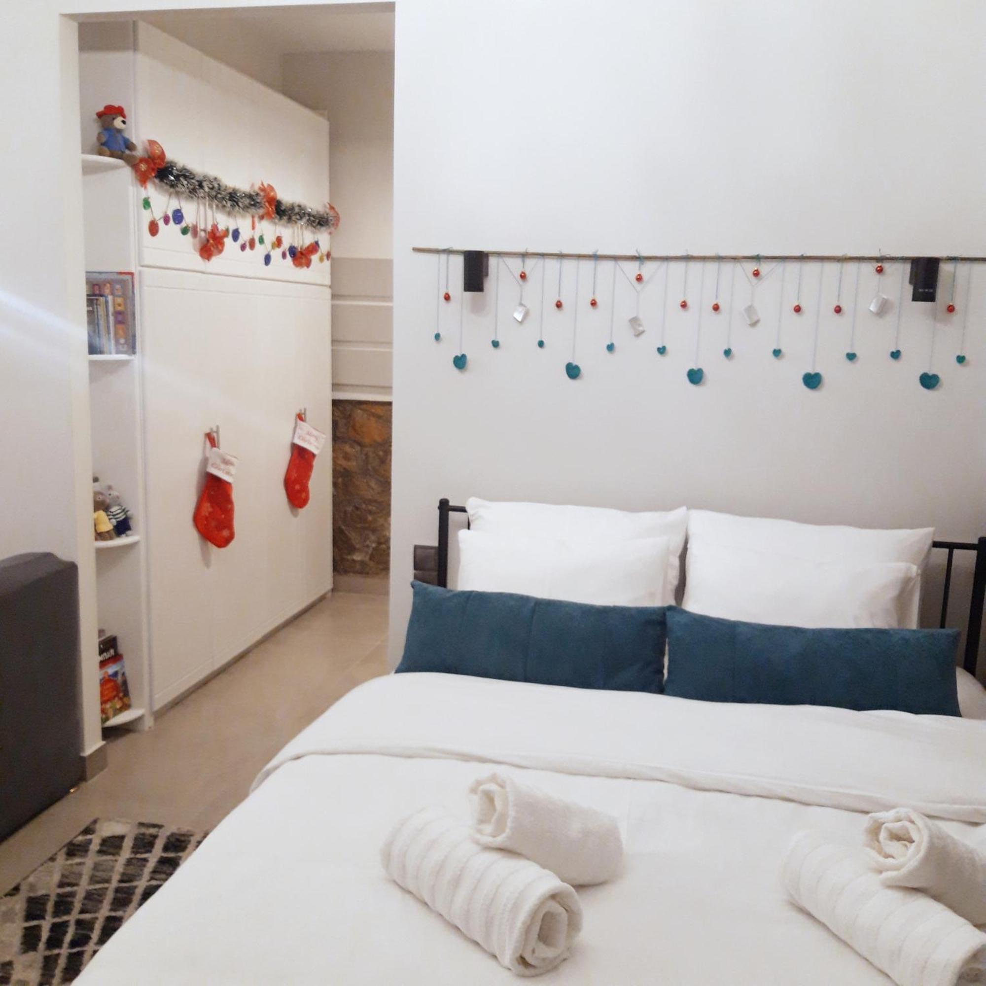 Appartamento Kastoria Book House With Yard Esterno foto